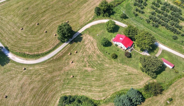 Relaxing stay at Morris Orchard 25 minutes from Liberty University.