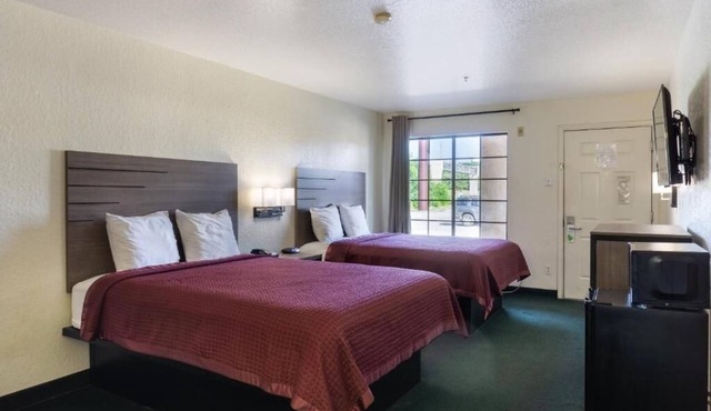 Relaxing Unit Near SeaWorld and Six Flags + Free Parking