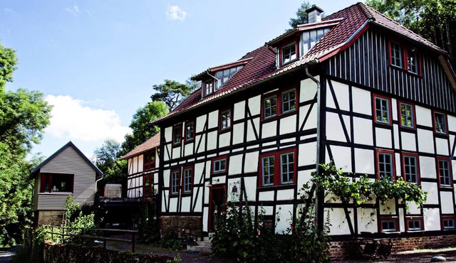 Relaxing Watermill Hideaway in Hamma