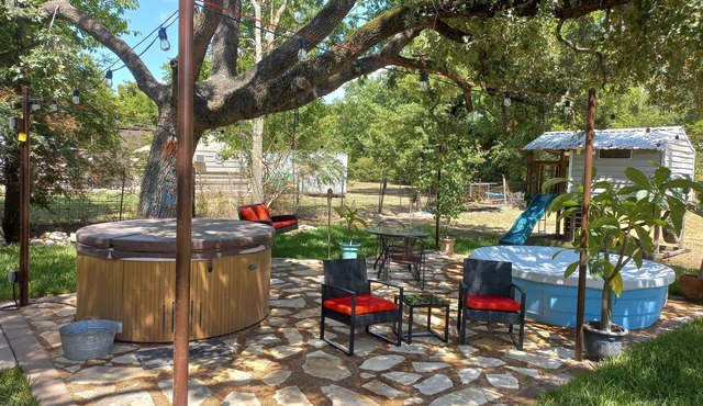 RELLIS area Farm Living 10 Minutes From Downtown Bryan, 15 min Kyle Field