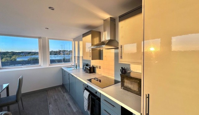 Relocation l Workers l Leisure