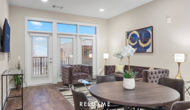 Reluxme | 2BR Condo in Center City w/Spa Access