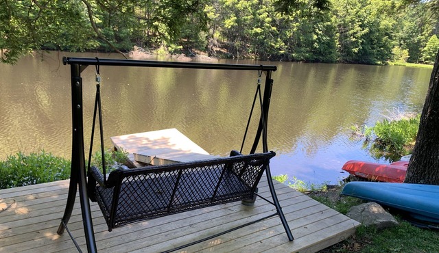 Remarkable and Gorgeous lake front with tranquil setting