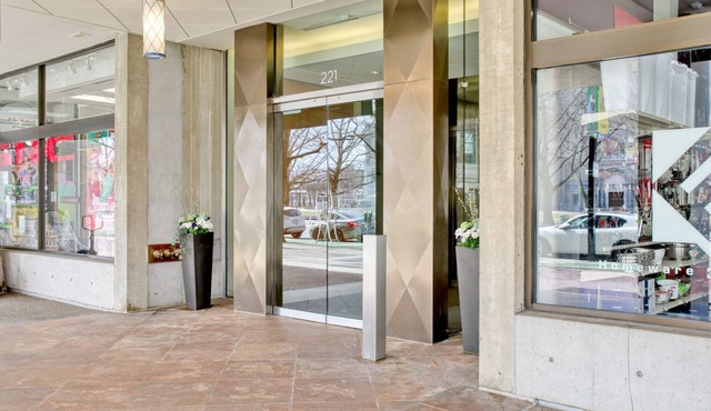 Remarkable Symphony 1BR w/ Gym & Building W/D, nr Shops, by Blueground
