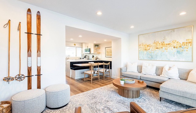 Remodeled and Close to Skiing