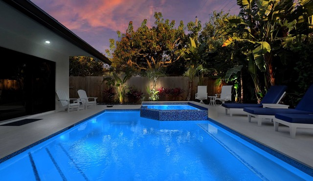 Remodeled Beach Retreat - Heated Pool, Bikes, Mile to Beach and Atlantic Avenue