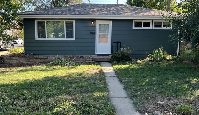 Remodeled Charming Vintage Home in Old Town