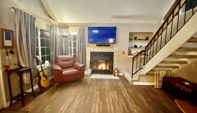 Remodeled Condo 2 BDR/2BA + Loft office, pool/hot tub