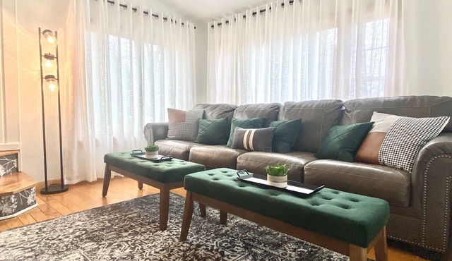 Remodeled country bungalow-conveniently located between Egg Harbor & Fish Creek