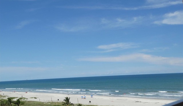 Remodeled! Granite! Sandcastles 2 BR Direct Space Coast OCEANVIEW 704!