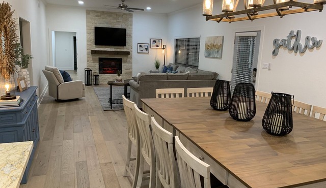 Remodeled Lake House with Dock on Deep part of Lake - Great for Families!