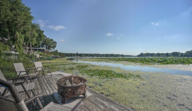 Remodeled Osceola Home with Fire Pit and Dock!