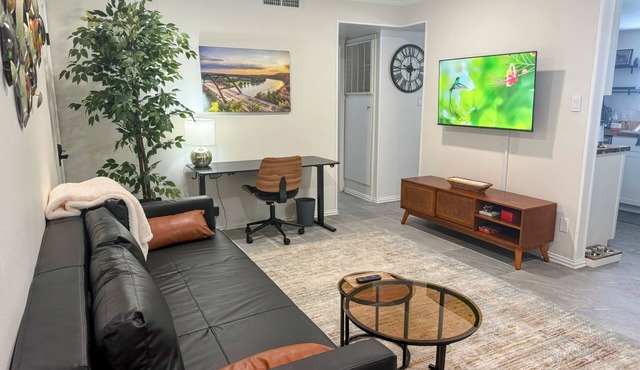 Remodeled SoCo Home Near Downtown