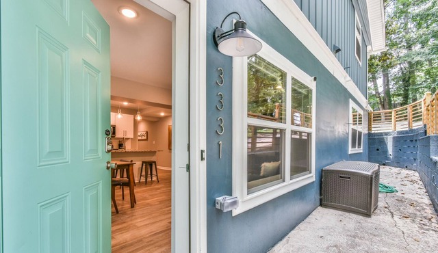 Remodeled & Spacious. With Two Private En-suite Rooms
