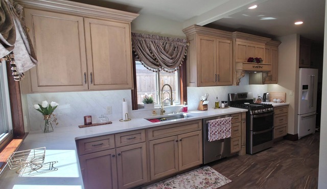 Remodeled Victorian 3-bedroom house with AC in Trinidad