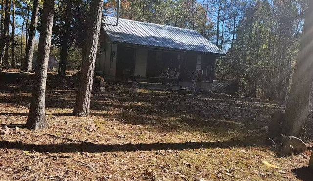 Remote 1 Bedroom Cabin with High Speed Internet and Amenities