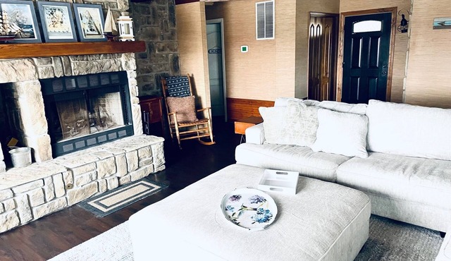 Remote Beaver Lake Home with Stunning View