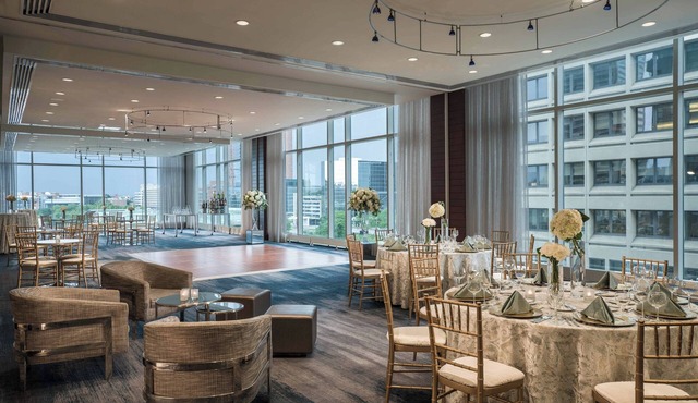 Renaissance Baltimore Harborplace Hotel