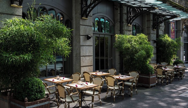 Renaissance Lucerne Hotel