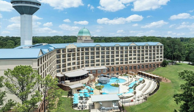 Renaissance Shoals Resort & Spa
