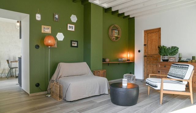 Rendez-vous on the Ground Floor – Serene Retreat in the Heart of Bugey