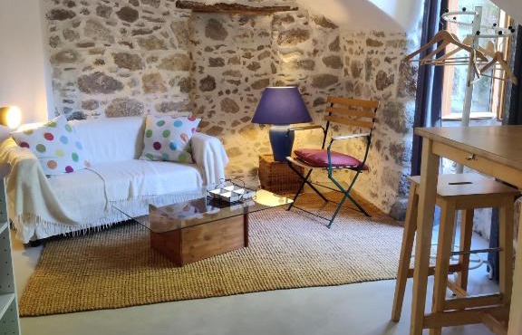 Rendez-vous sous le tilleul, en Cevennes.