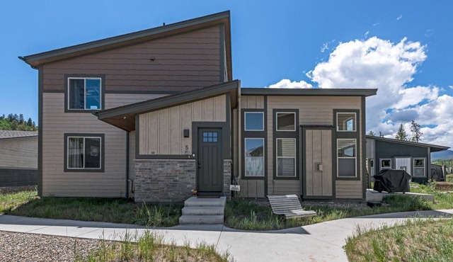 ★Rendezvous Getaway Luxury Mountain Retreat!!