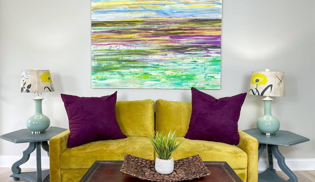 RENO w/2 King Beds Near Tennis Center & Berry