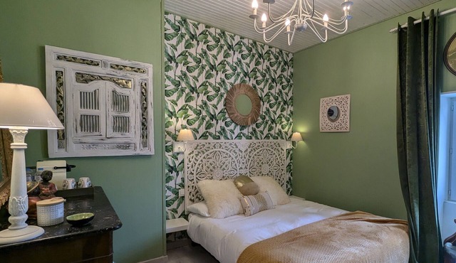 Renovated guest house with dining in Altiligerian countryside