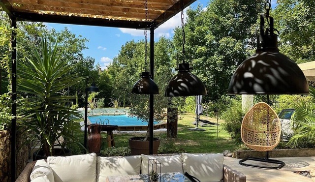 Renovated Maison de Caractère with swimming pool ideal for family vacations!