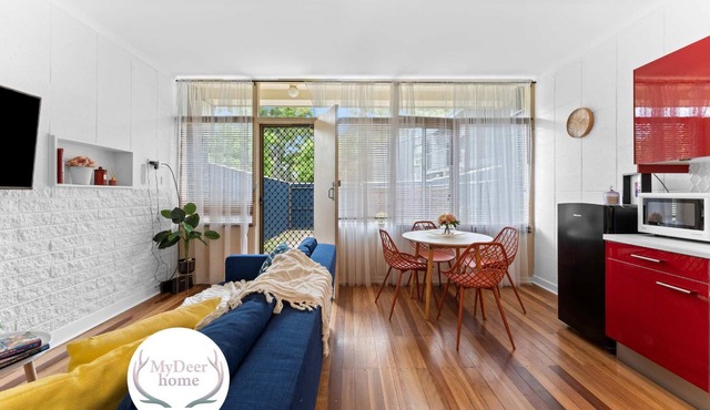 Renovated 1BR Unit CBD/Parking/Wi-Fi/South Tce