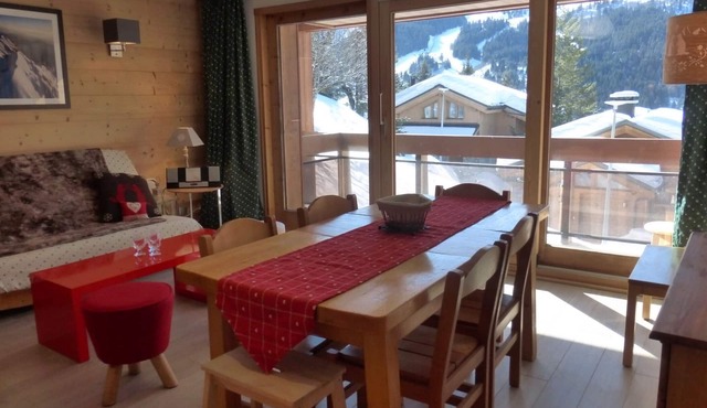 Renovated 2-room apartment, near ski lift, parking Méribel