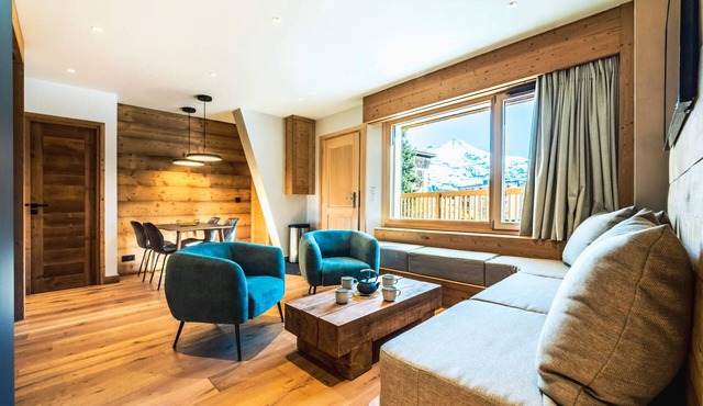 Renovated 2-room cabin apartment near slopes with WIFI