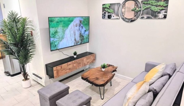 Renovated 2BR Hoboken Brownstone Near PATH & NYC