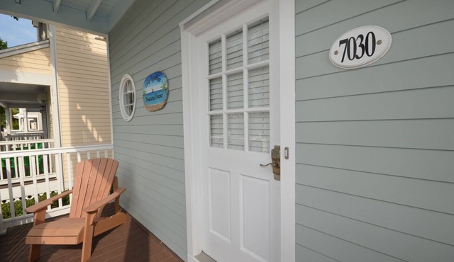 Renovated 2BR Villa with Spa, Water Views & Private Patio with Private Dip Pool!