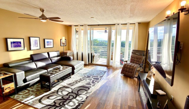 Renovated 3 bedroom 2 bath condo on the 8th floor overlooking the golf course.