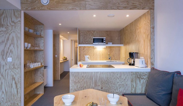 Renovated 3-room apartment, ski-in/ski-out, 8 ppl, south-east balcony at Arcs 2000