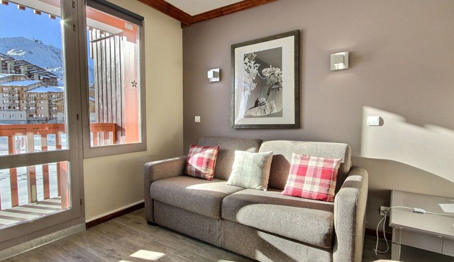 Renovated 3-room apartment, 6 pers., at the foot of the slopes