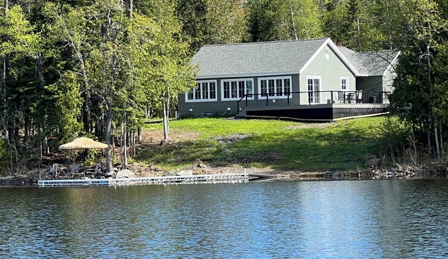 🏕️ Renovated 3BR Lakefront Retreat with ATV & Snowmobile Trail Access