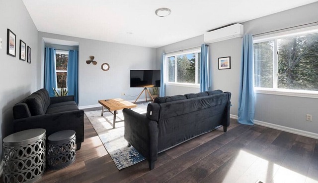 Renovated 3BD Home Near Branch Lake | Ping-Pong