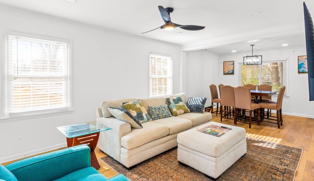 Renovated 4BR House with Game Room Near Battery and Truist Park