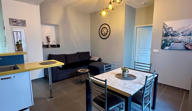 Renovated apartment - In the heart of the spa district