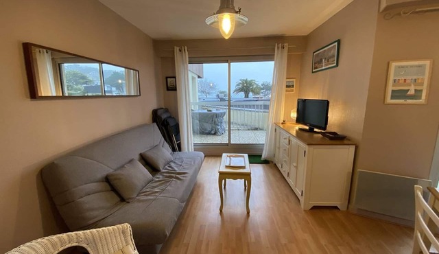 Renovated apartment located beach of Trestraou in PERROS-GUIREC