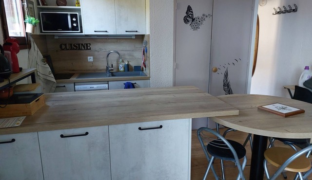 Renovated apartment close to the lake