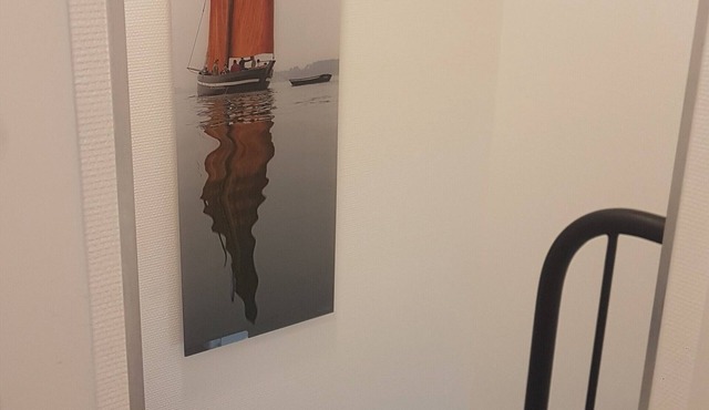 Renovated apartment, direct access to beaches, leisure activities, trails, port, shops,