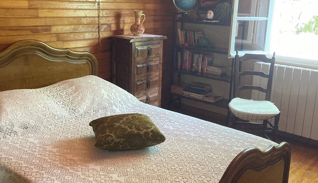 Renovated apartment in quiet country house with view of the Cevennes mountains