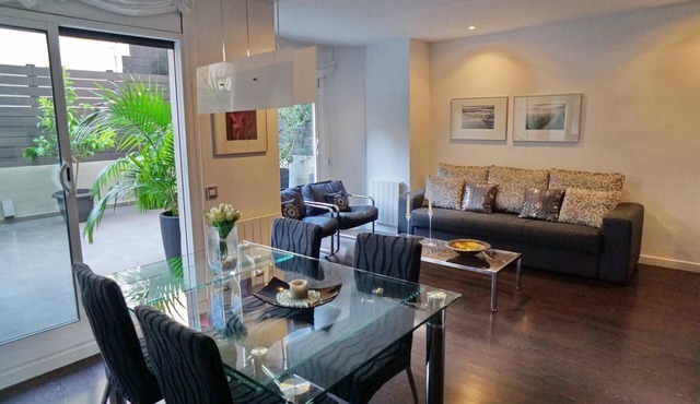 Renovated apartment with beautiful terrace