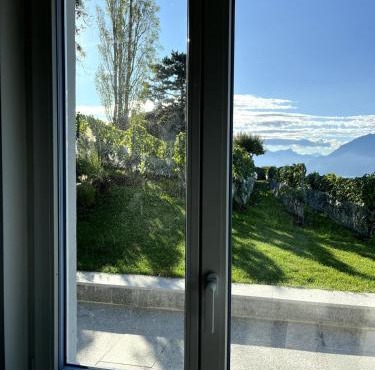 Renovated APT with panoramic view