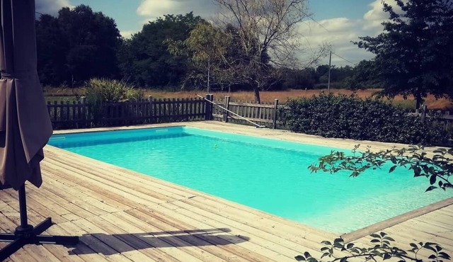 RENOVATED BARN ON 12 HECTARES