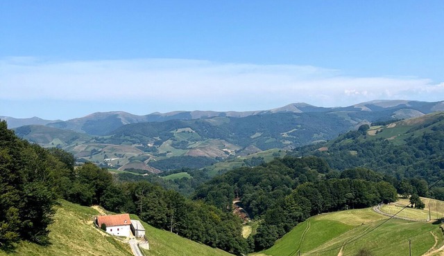 Renovated Basque house in the middle of meadows